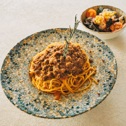 SPAGETTİ NAPOLİTEN